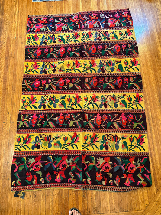 Arlin Rug