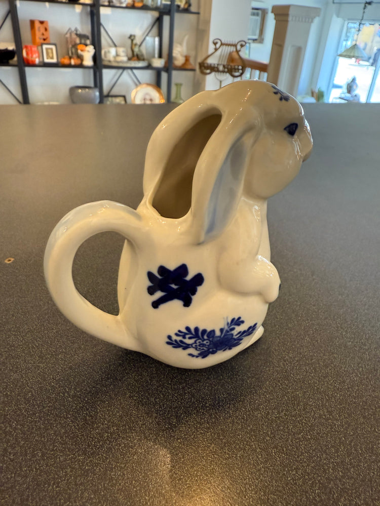 Bunny Creamer