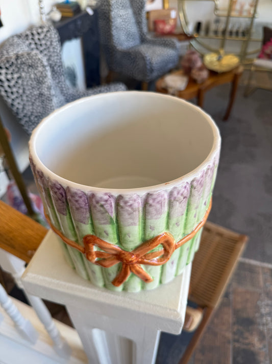 Majolica-Style Asparagus Vessel