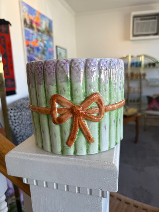 Majolica-Style Asparagus Vessel