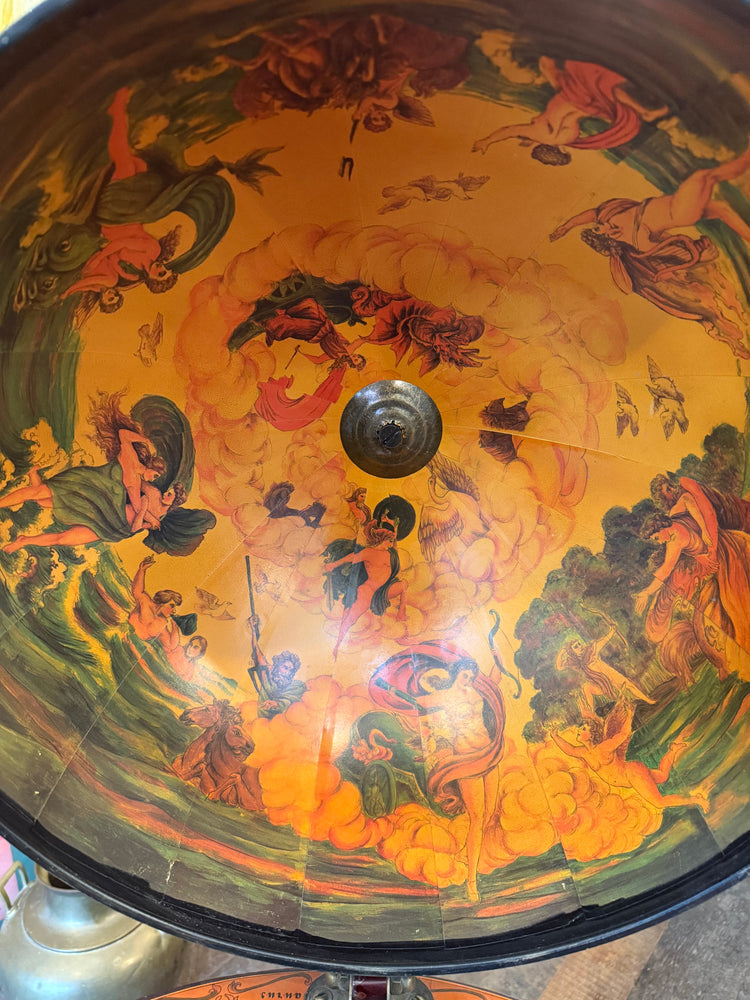Globe Bar
