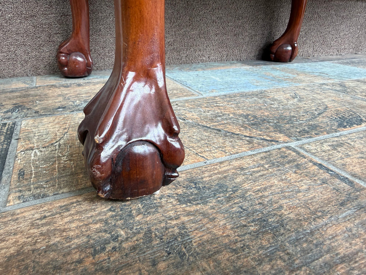 Antique Chippendale-style Bench