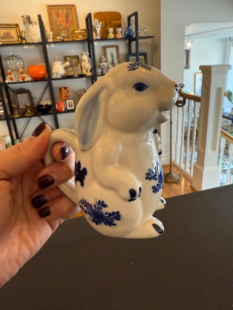 Bunny Creamer