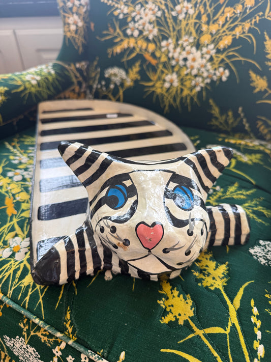 Paper Mache Cat Tray