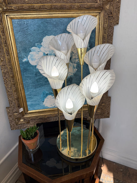 Calla Lily Lamp