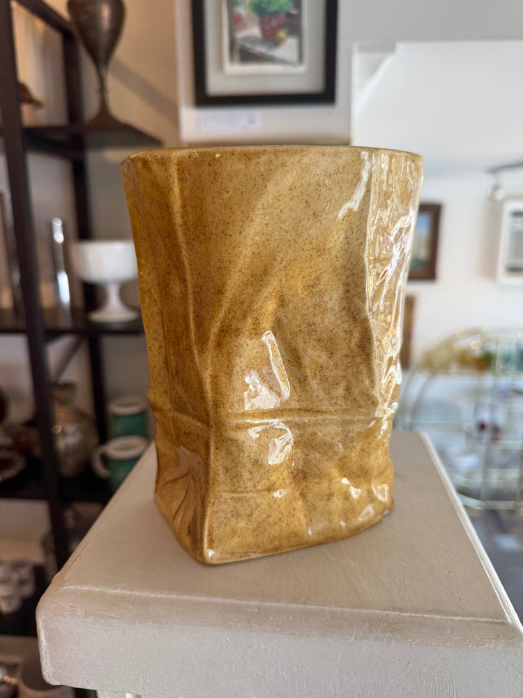 Paper bag-style ceramic kitchen caddy