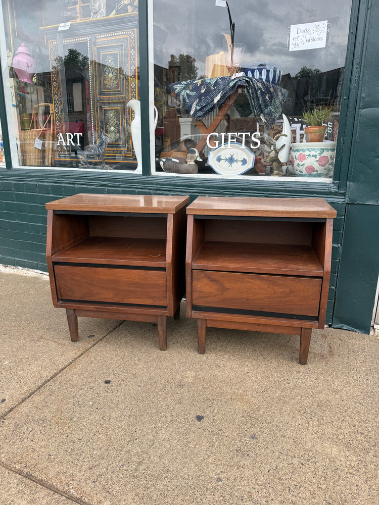 Pair of Stanley Furniture Nighstands