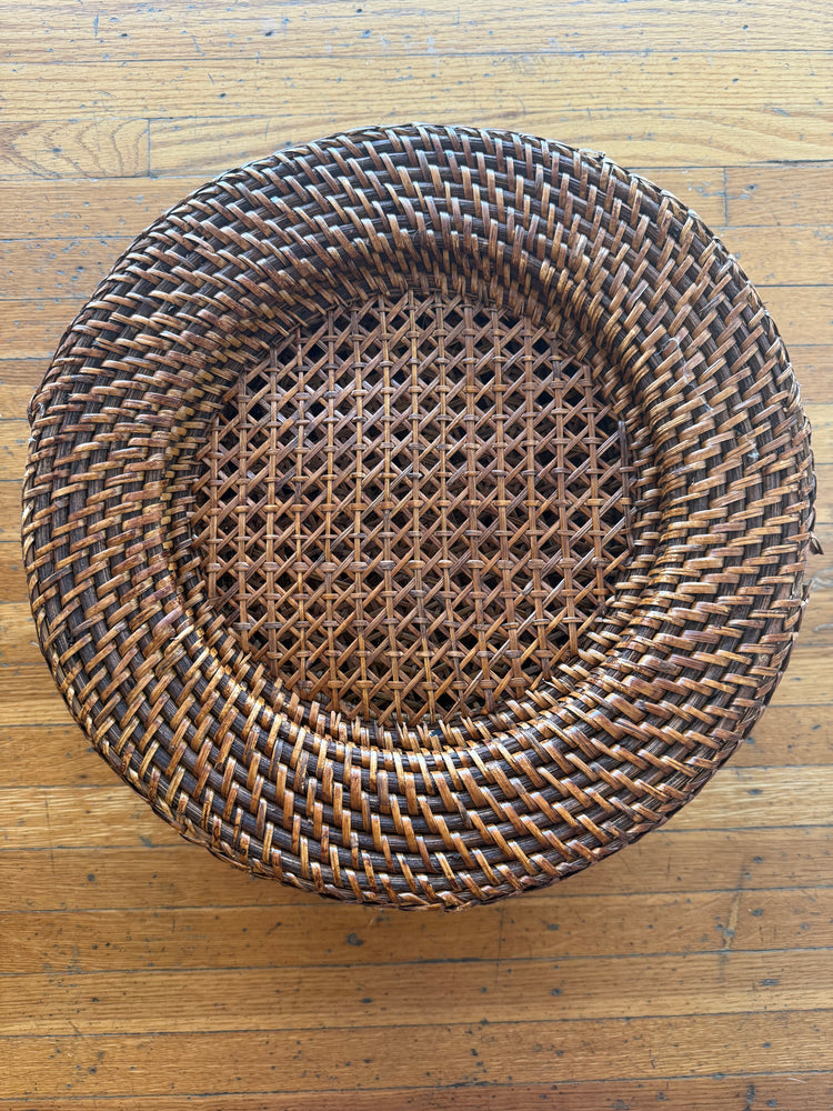 Set of 6 Wicker Chargers