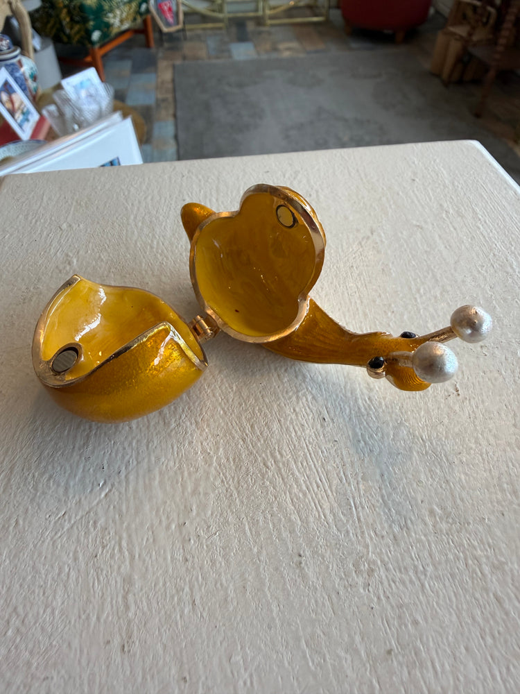 Snail Pillbox