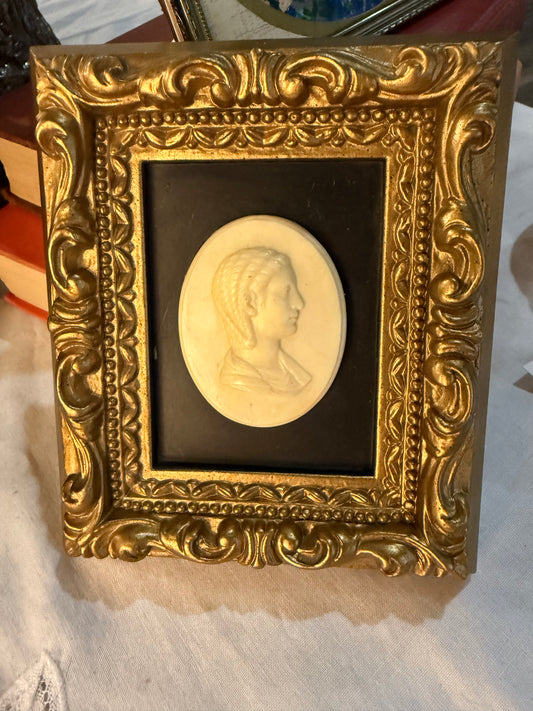 Cameo Wall Hanging