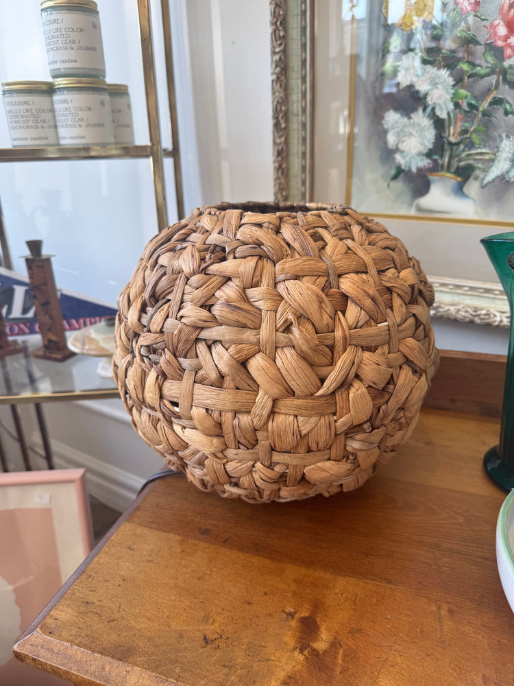 Seagrass Table Lamp