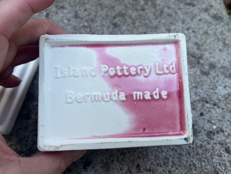 Small Bermuda Canister