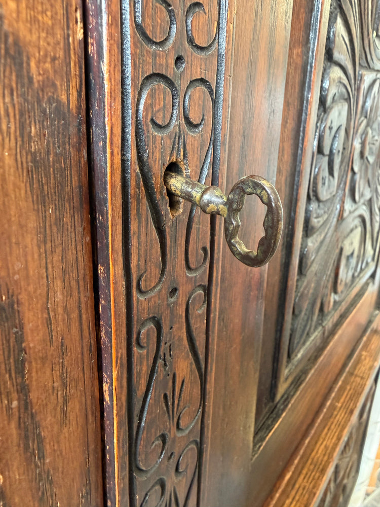 Antique Neogothic Drybar/Desk