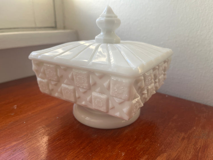 Westmoreland Milk Glass Amber Vanilla Candle