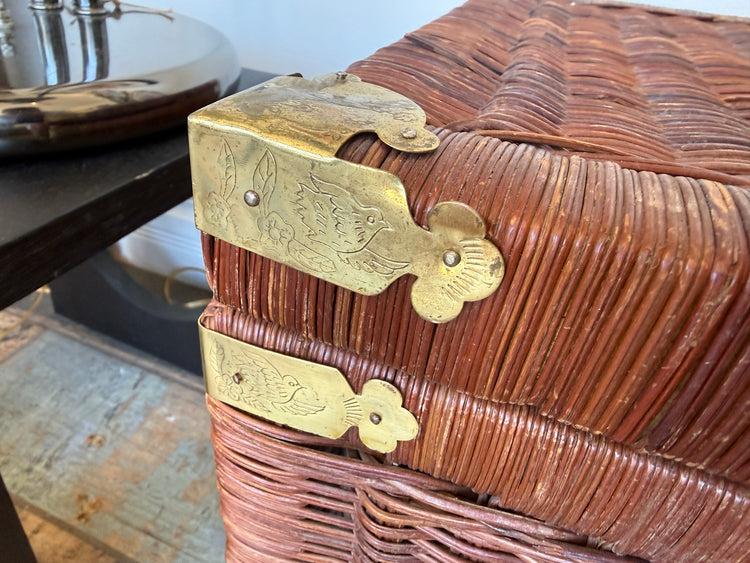 Wicker Blanket Chest