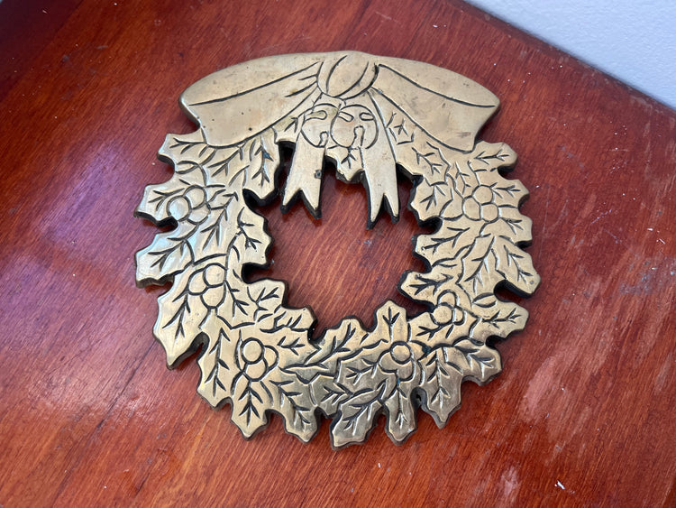 Brass Wreath Trivet