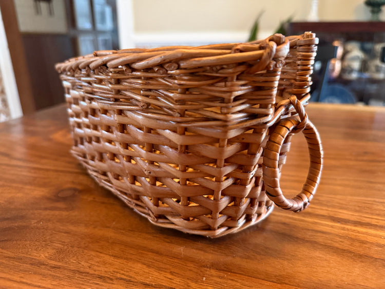Wine Pourer Basket