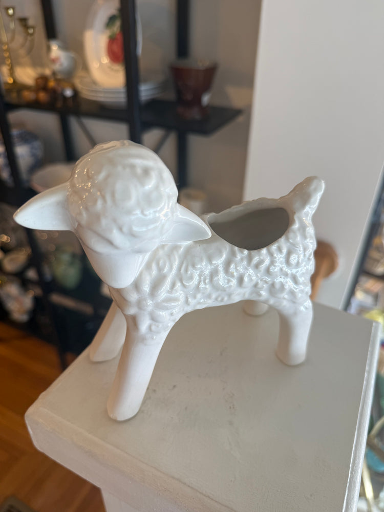 Lamb Planter