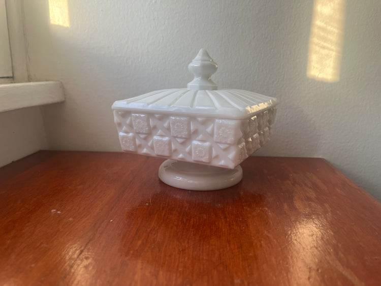 Westmoreland Milk Glass Amber Vanilla Candle