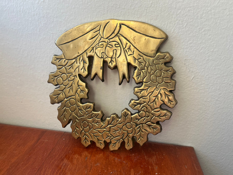 Brass Wreath Trivet