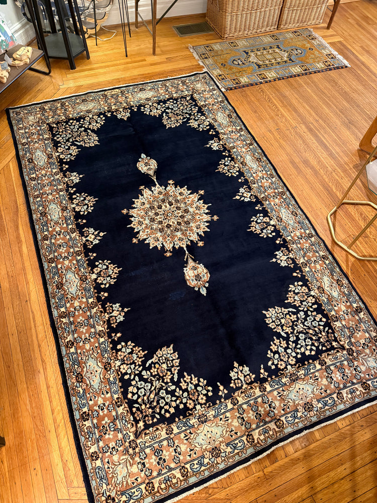 The “Aurora” Rug