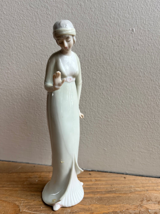 Porcelain Lady