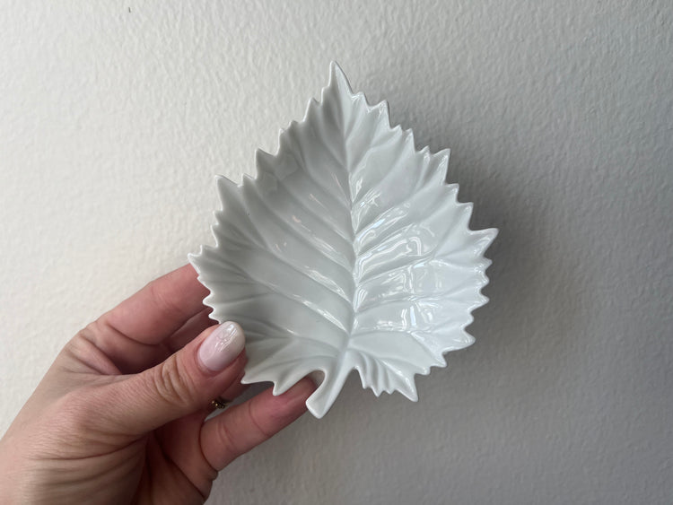 Small Leaf Dishes