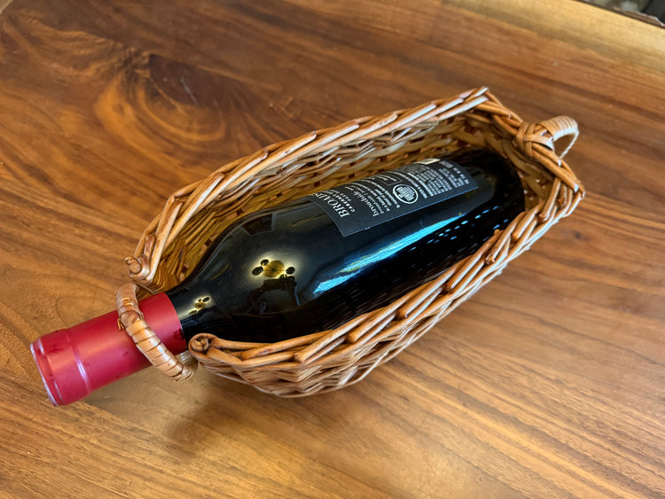 Wine Pourer Basket