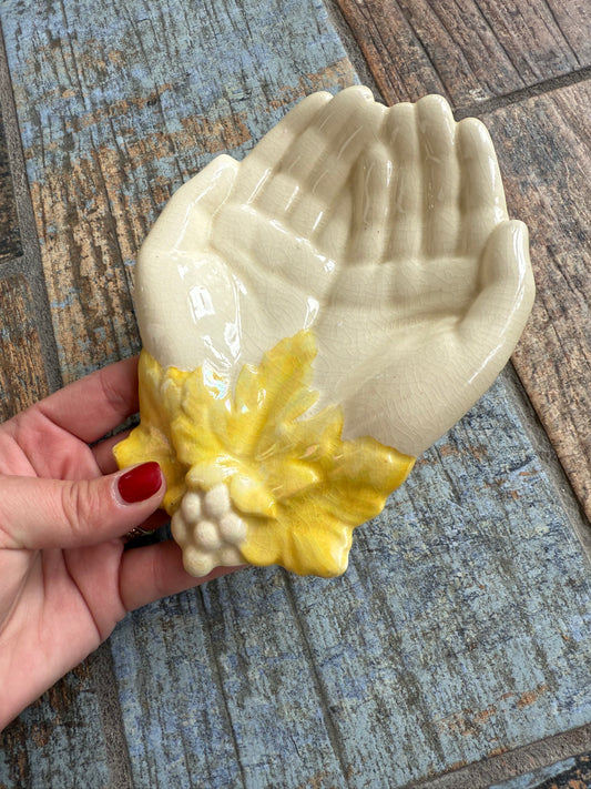 Westmoreland “Helping Hands” Dish