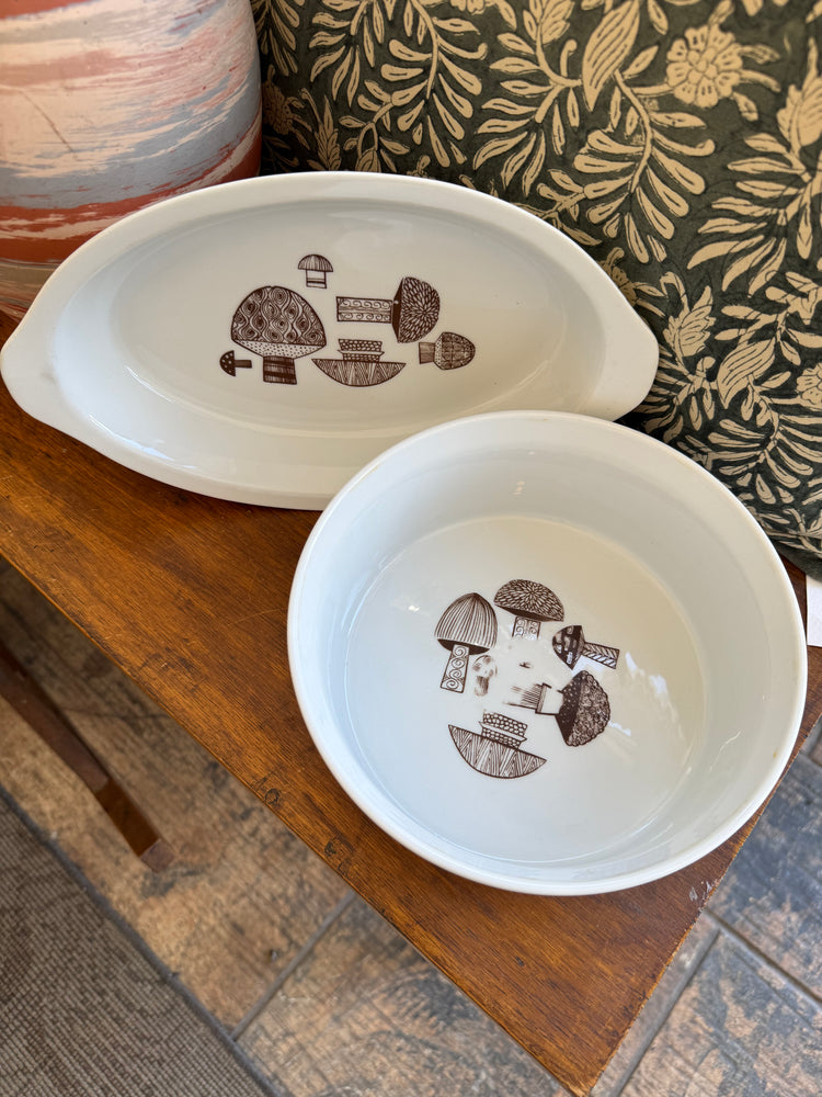 Kaj Franck for Arabia Finland Small Casserole