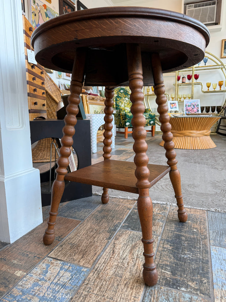 Antique Oak Bobbin-leg Side table