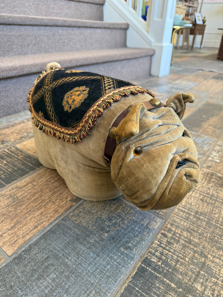 Vintage Bulldog Footrest