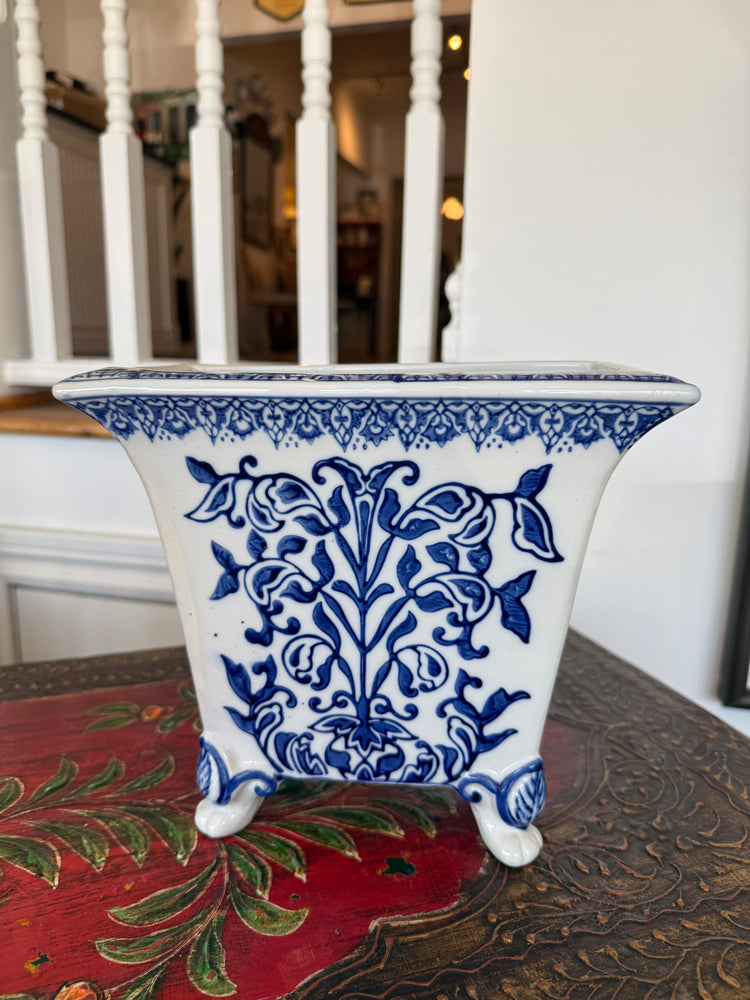 Footed Chinoiserie Vase