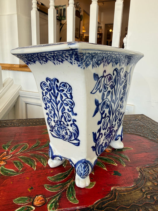 Footed Chinoiserie Vase