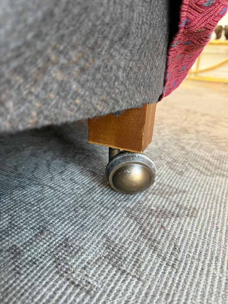 Thomasville Ottoman